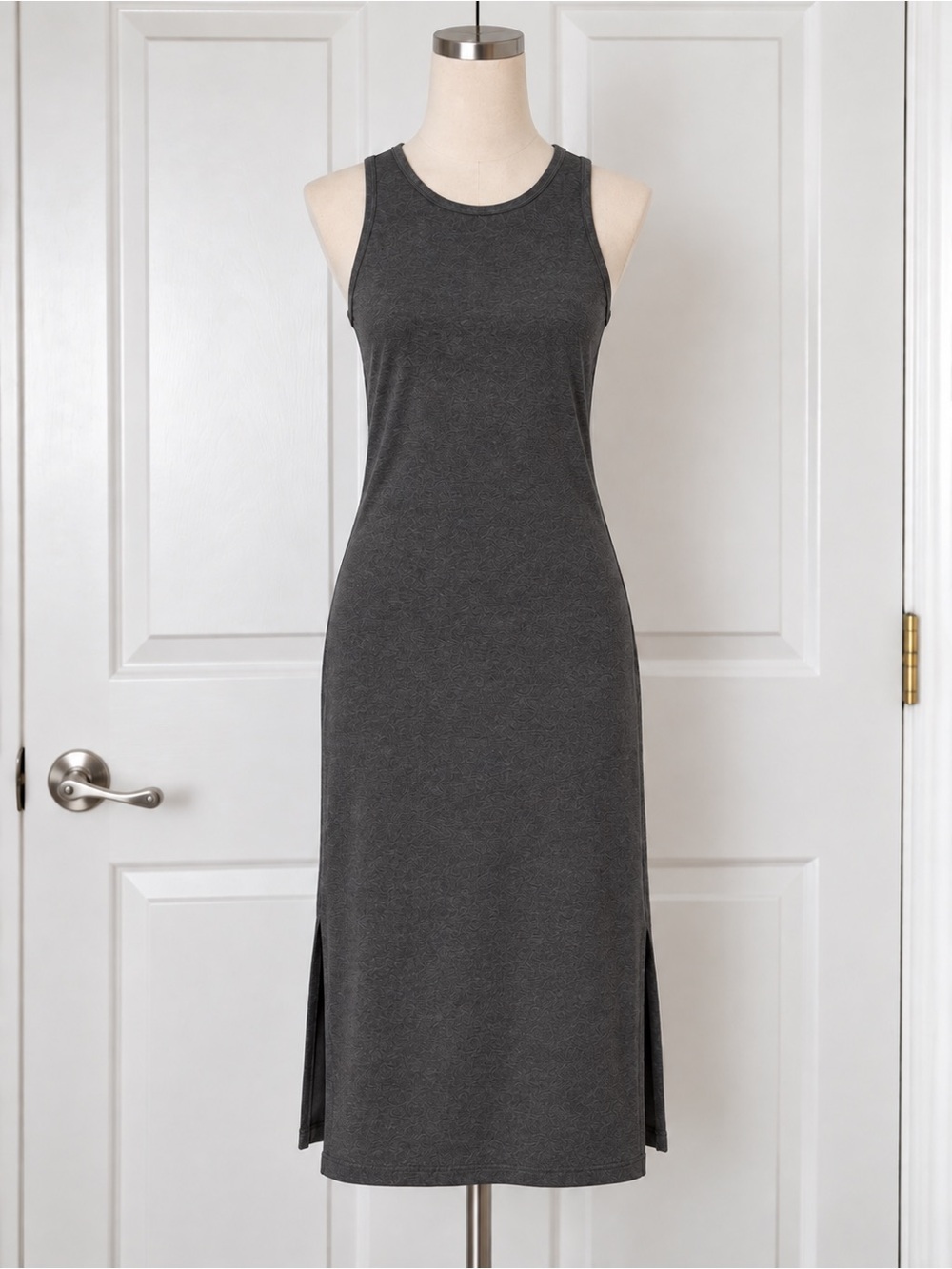 Heart Hips Women’s Gray Solid Midi Tank Bodycon Dress L Scoop Neck Stretch